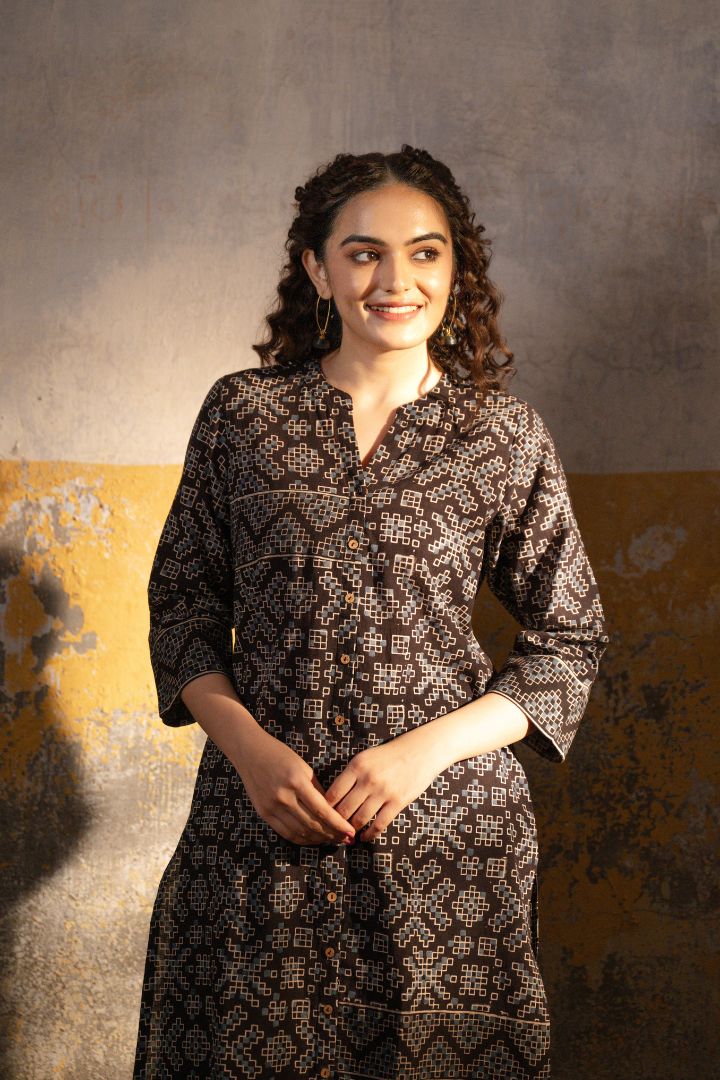 Handcrafted Black Ajrakh Cotton Kurta – Rekh