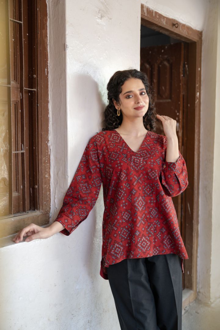 Maroon Ajrakh Hand Block Printed Cotton Top with V-Neck – Rekh