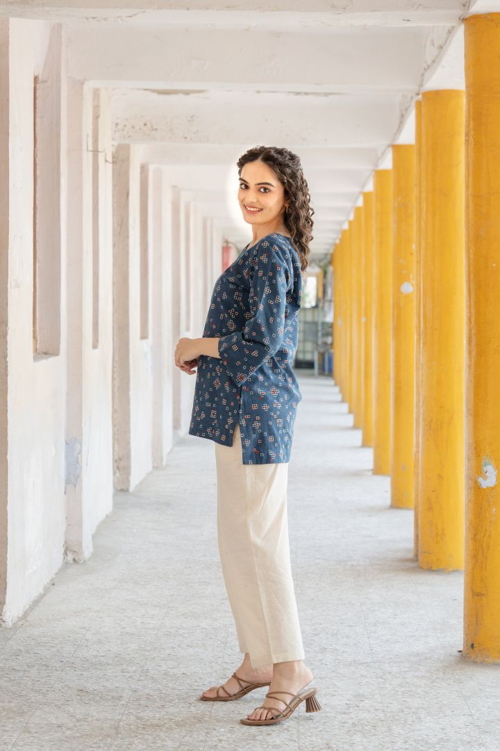 Indigo Ajrakh Printed Cotton Everyday Top – Rekh