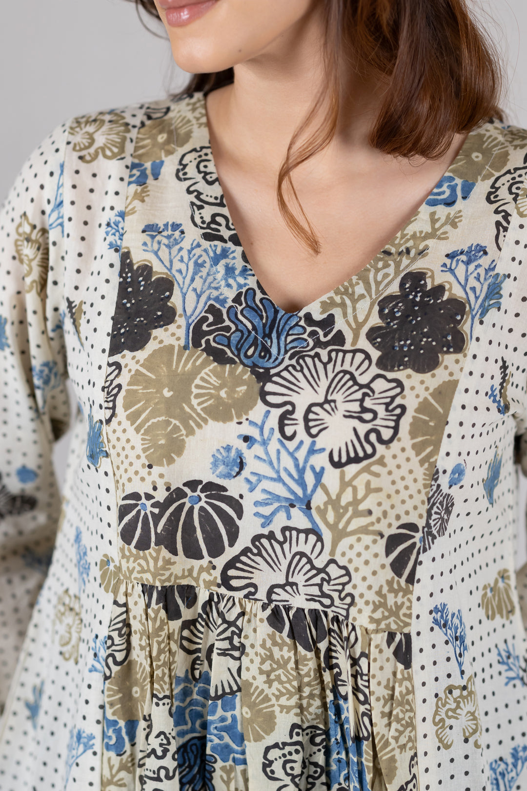 Ajrakh Cotton Block Print V Neck Kurta in Off White- Kai