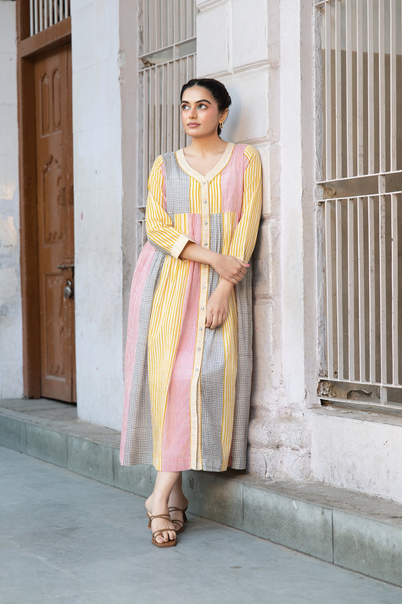 Cotton Block Printed Dress with V-Neck and Soft Pleats – Kanak