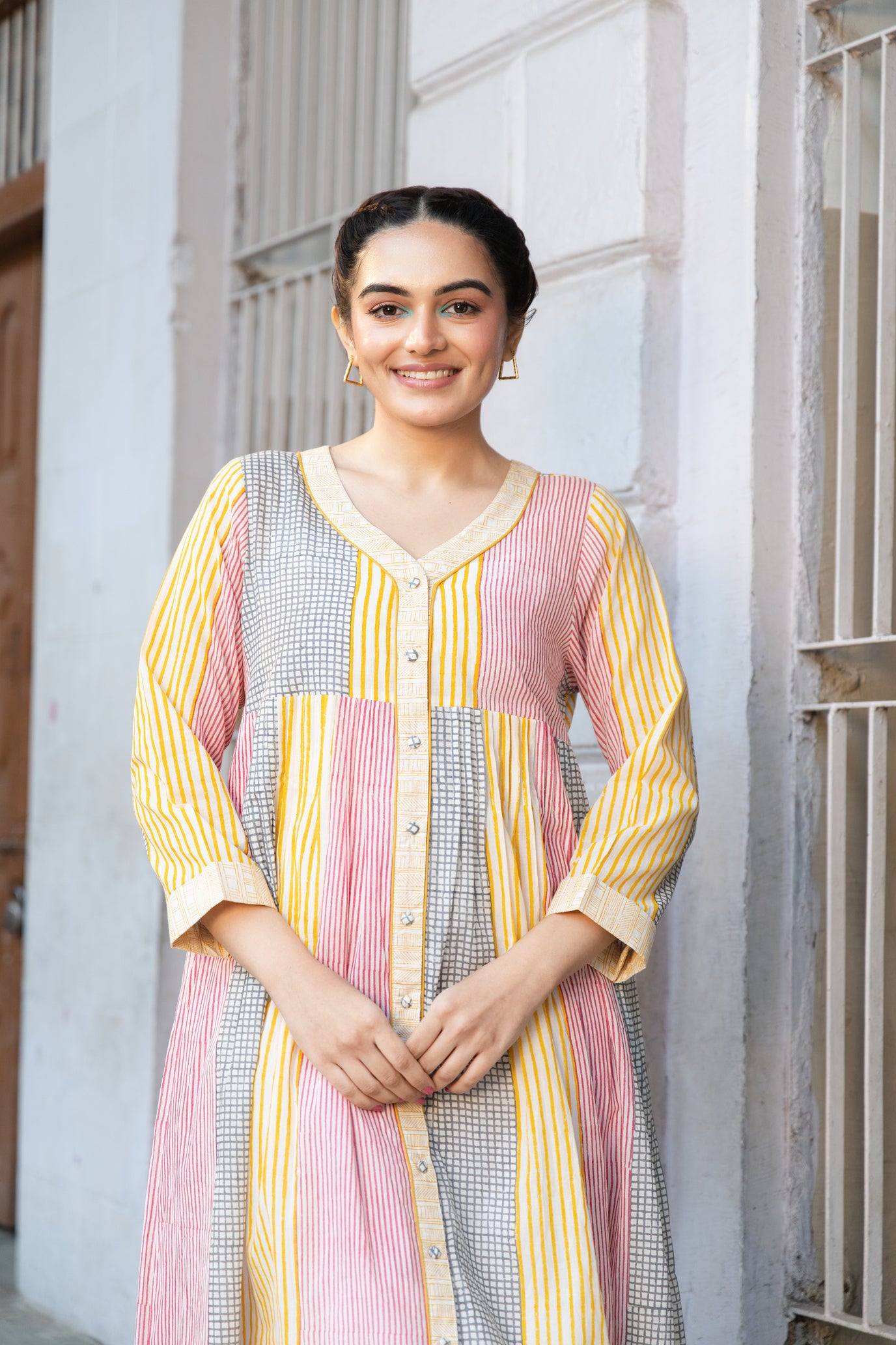 Cotton Block Printed Dress with V-Neck and Soft Pleats – Kanak