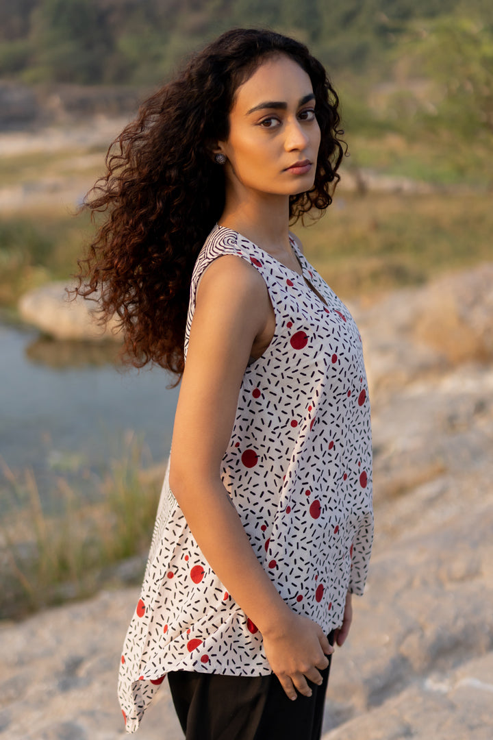 Off-White Bagh Circle Print Cotton Sleeveless Top – Tarang