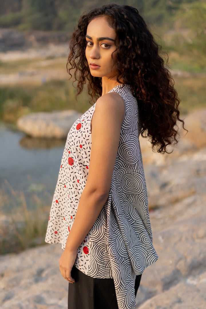 Off-White Bagh Circle Print Cotton Sleeveless Top – Tarang