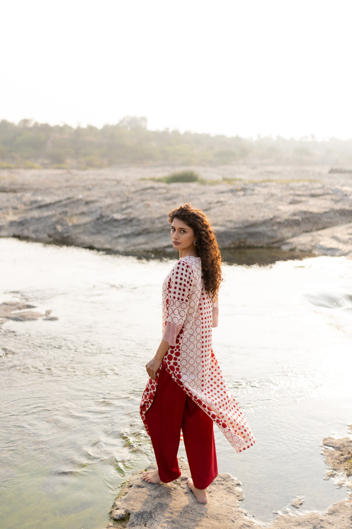 Bagh Circle Print Maroon Cotton Straight Kurta – Tarang