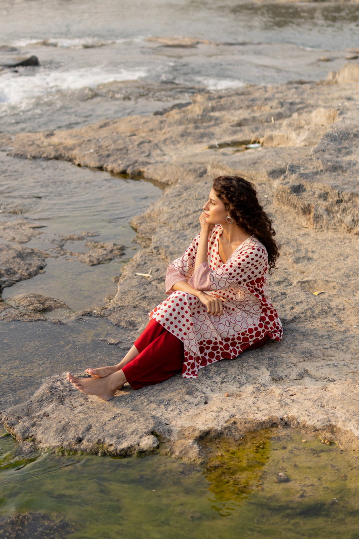Bagh Circle Print Maroon Cotton Straight Kurta – Tarang