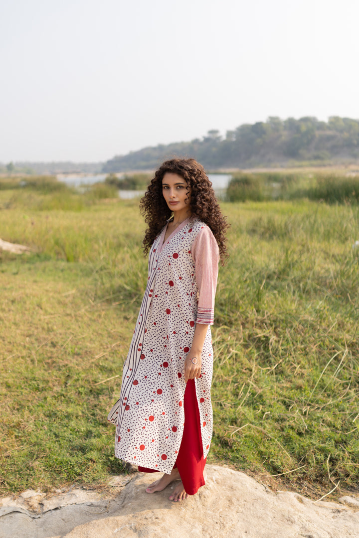Off-White Bagh Half & Half Cotton V-Neck Kurta – Tarang
