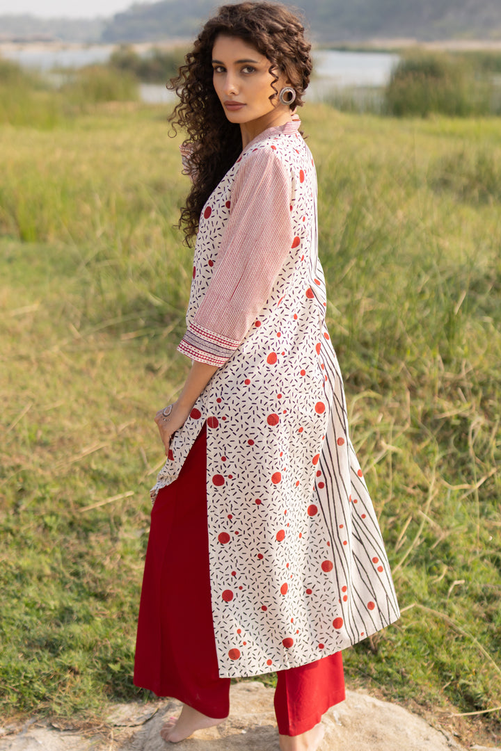 Off-White Bagh Half & Half Cotton V-Neck Kurta – Tarang
