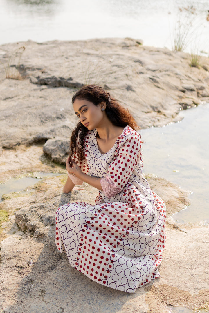 Off-White & Maroon Bagh Block Print Cotton Midi Dress – Tarang