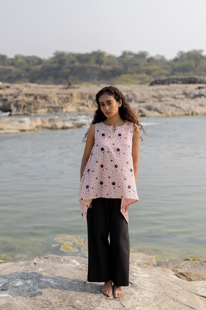 Off-White & Black Bagh Cotton Sleeveless Top – Tarang