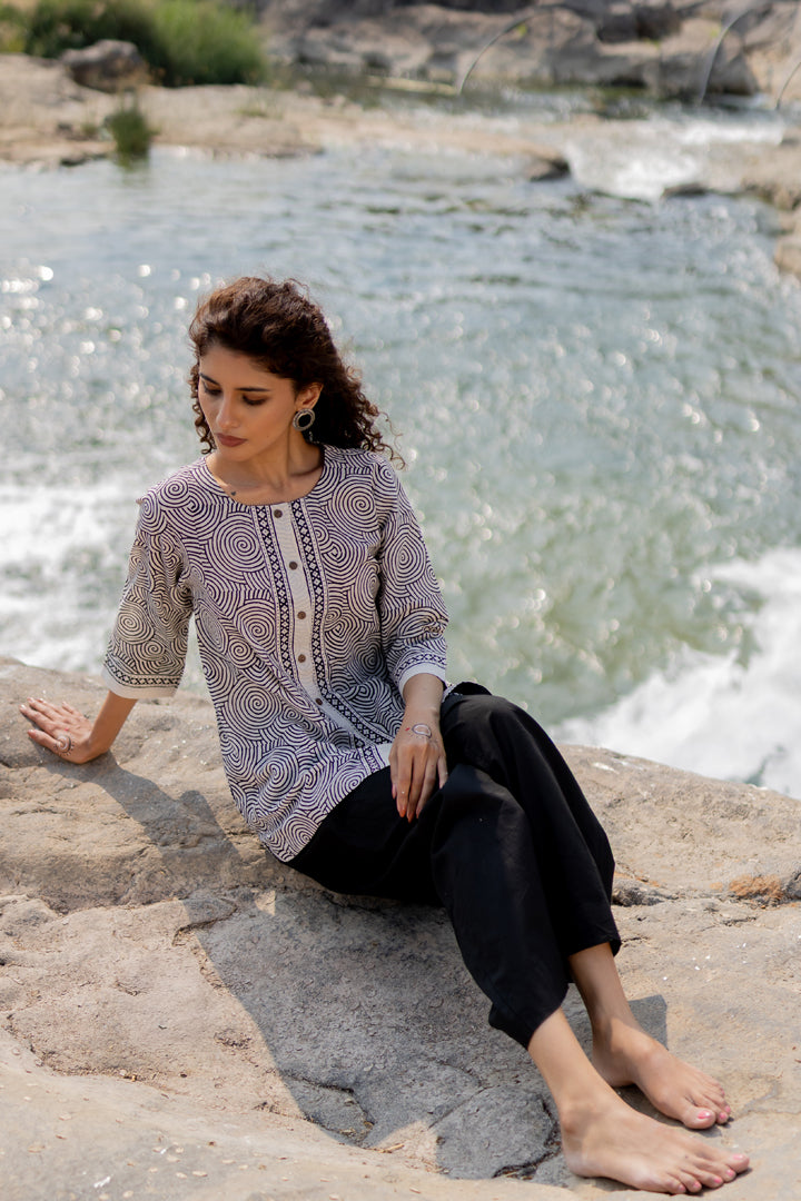 Bagh Spiral Motif Black Cotton Shirt – Tarang