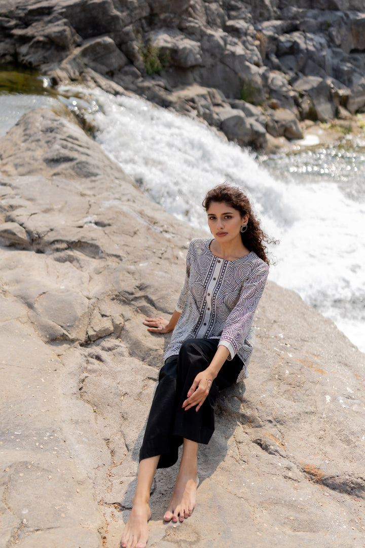 Bagh Spiral Motif Black Cotton Shirt – Tarang