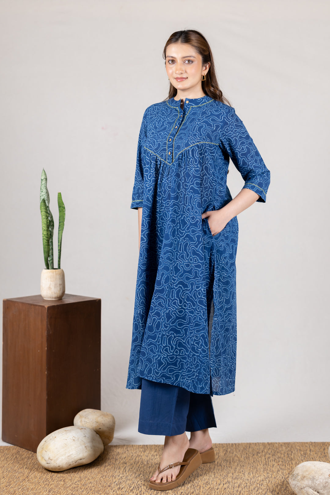 Dabu Cotton Block Print Kurta in Indigo - Kai