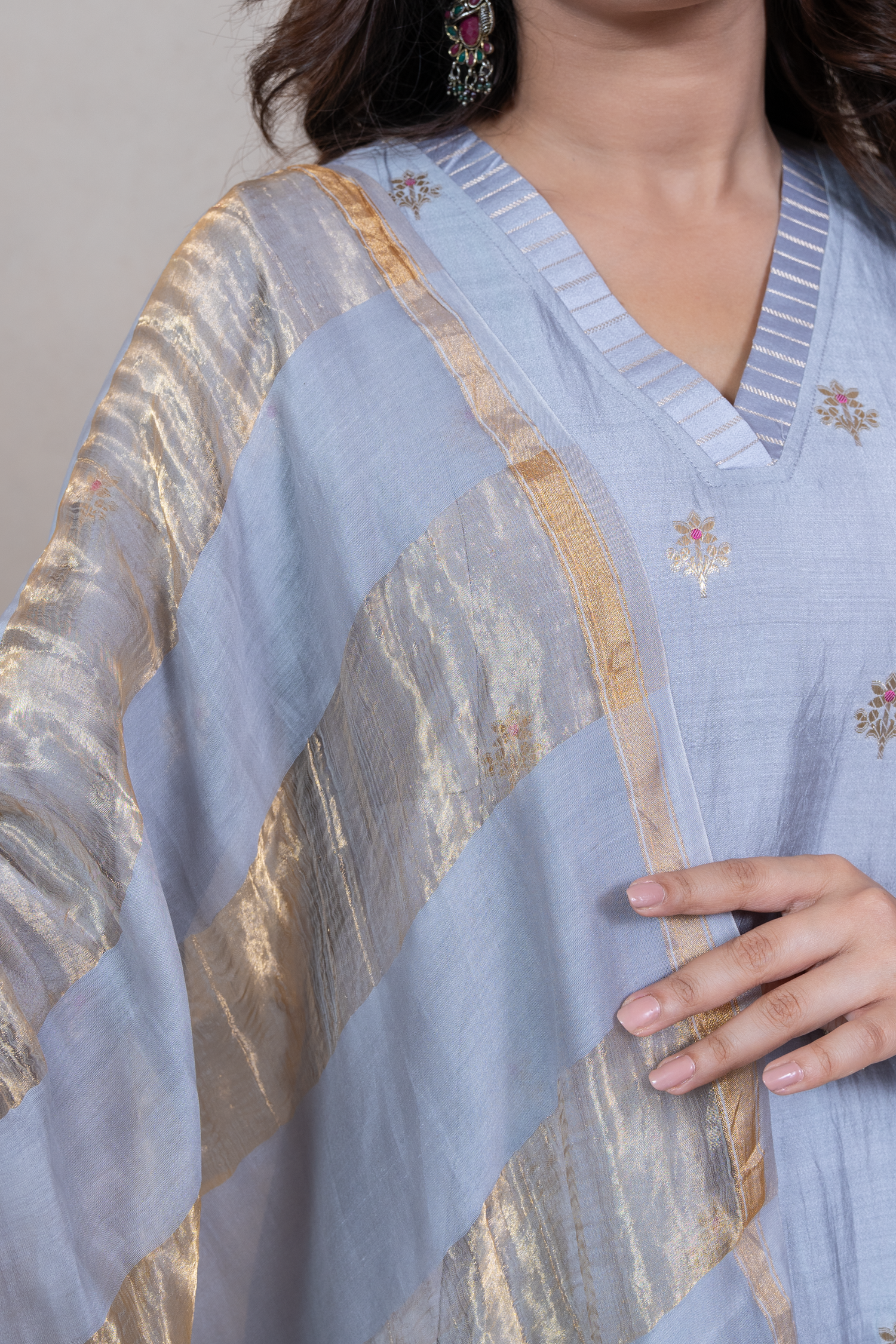 Raysham Grey Embroidered Silk Set of 3 | Ray-ethnic