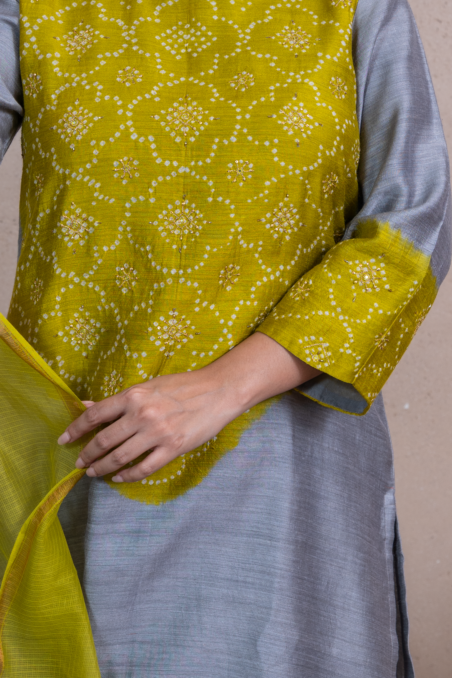 Raysham Light Grey Bandhani Tusser Silk Set of 3| Ray-ethnic