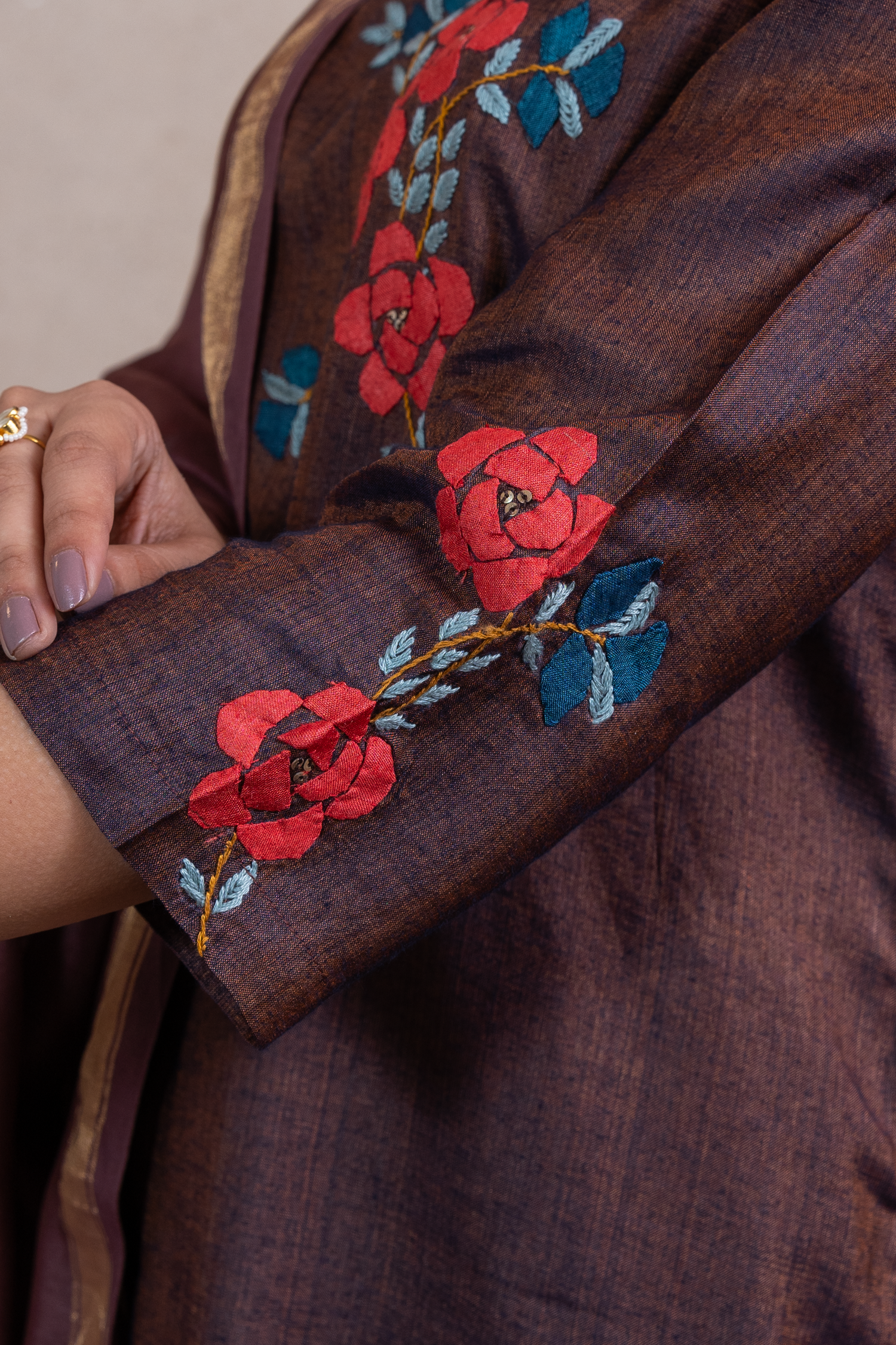 Raysham Dark Brown Hand Embroidered Cotton Silk Set of 3 | Ray-ethnic