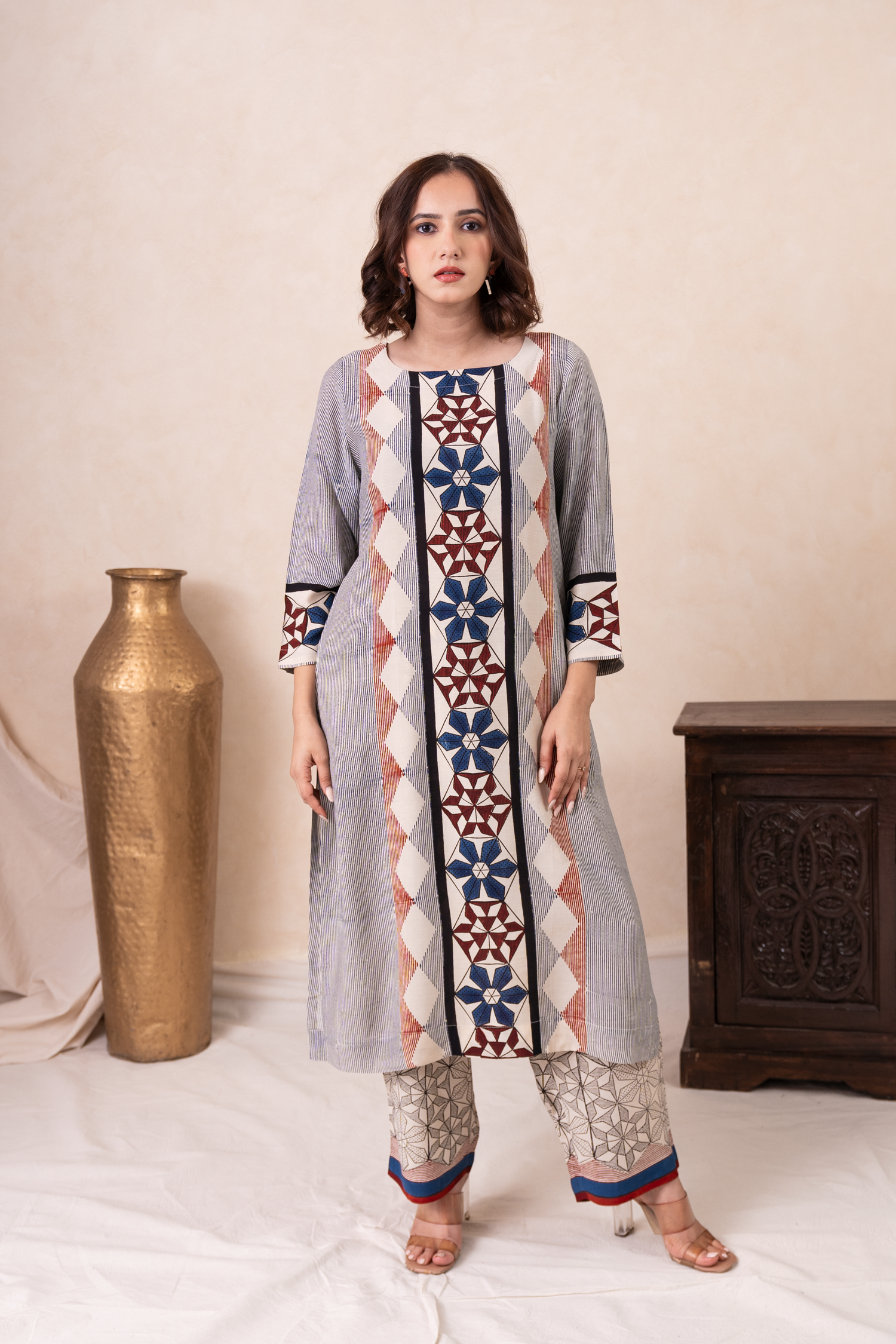 Aakruti Cream Ajarakh Modal Set of 2 | Ray-ethnic