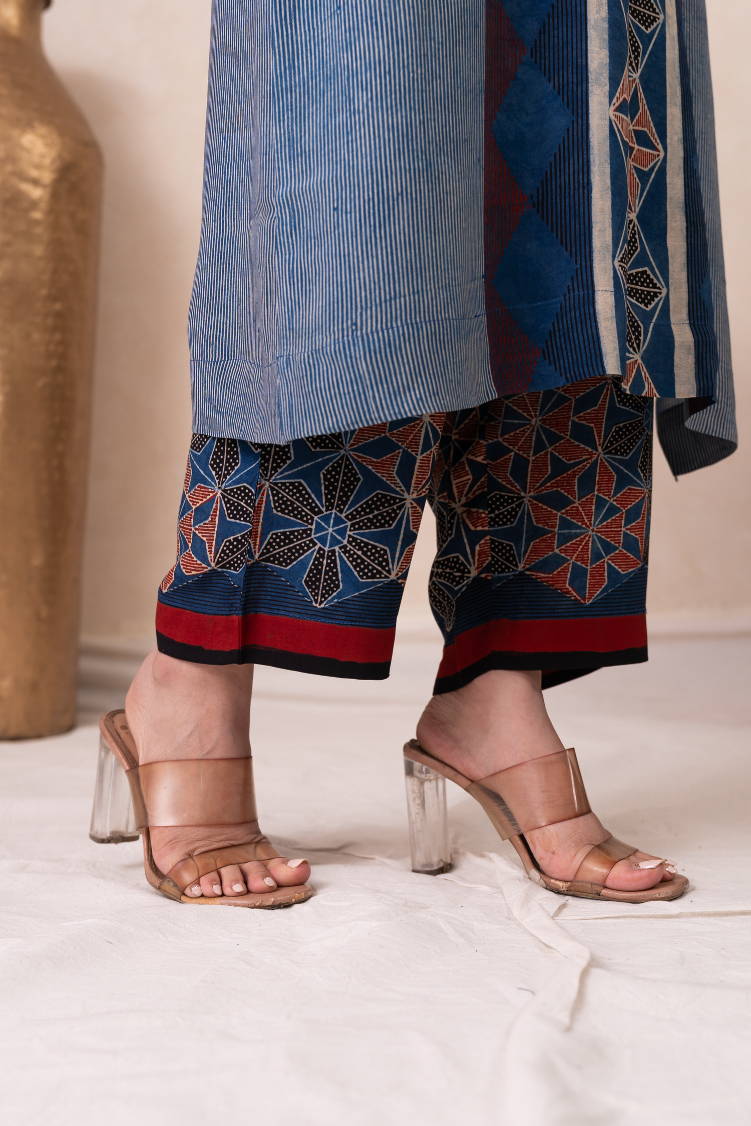 Aakruti Indigo Ajarakh Modal Set of 2 | Ray-ethnic