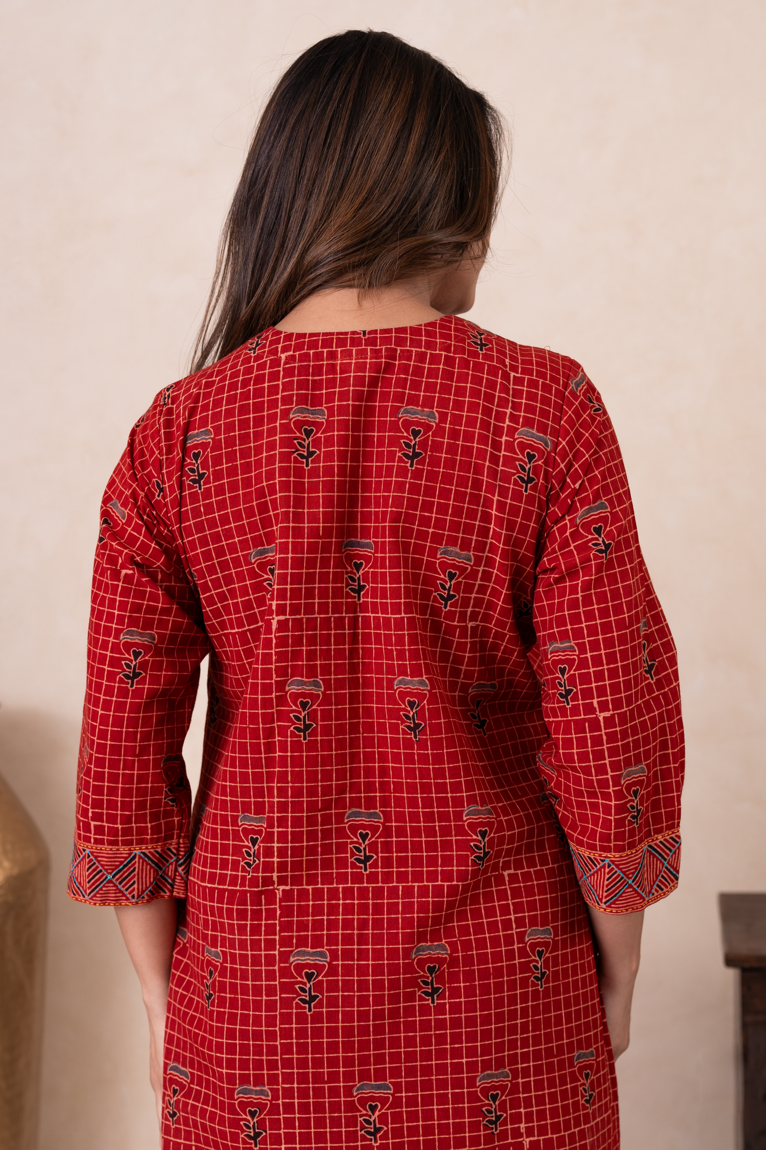 Aakruti Maroon Ajarakh Cotton Kurta | Ray-ethnic