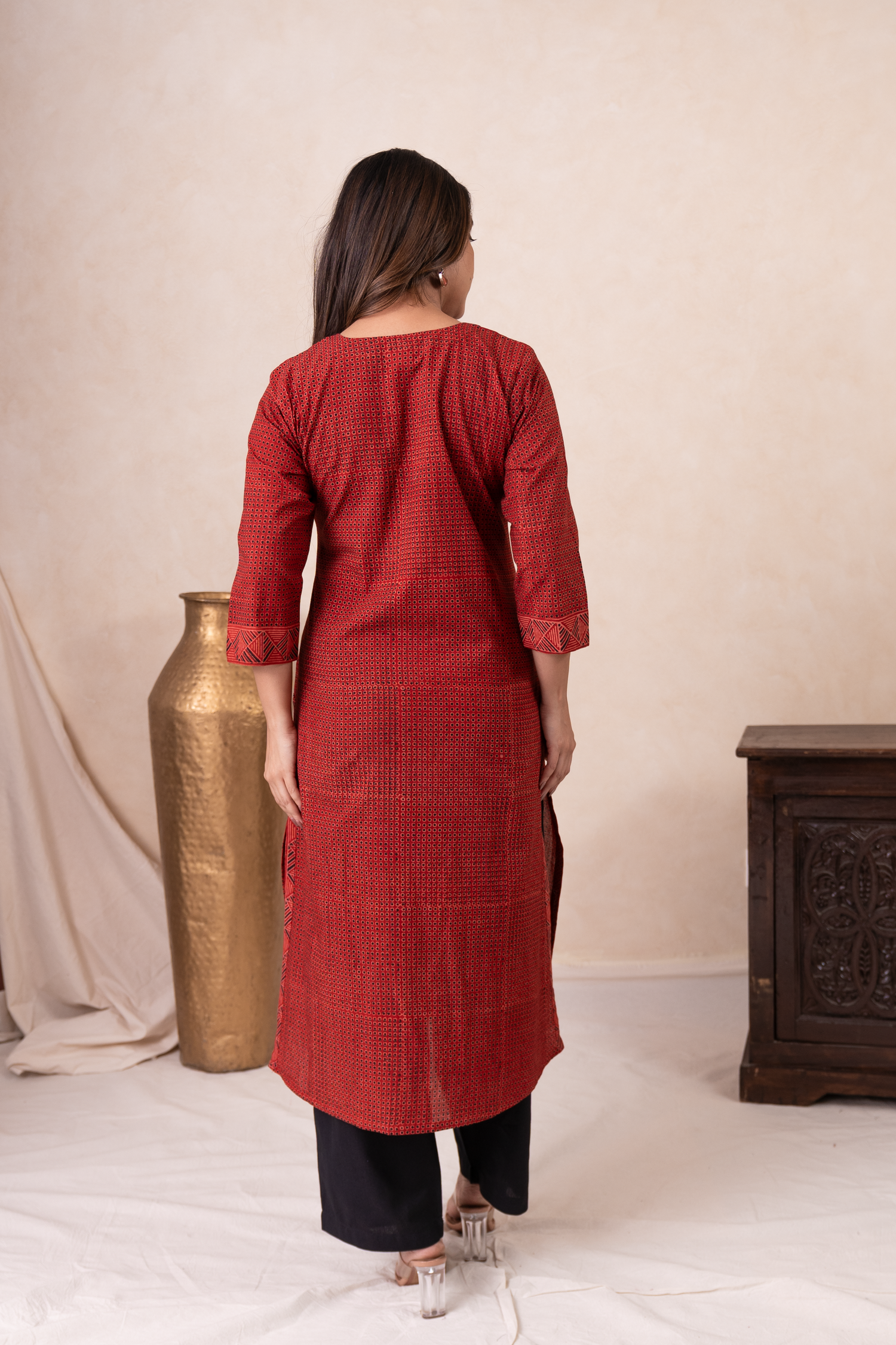 Aakruti Maroon Ajarakh Cotton Kurta | Ray-ethnic