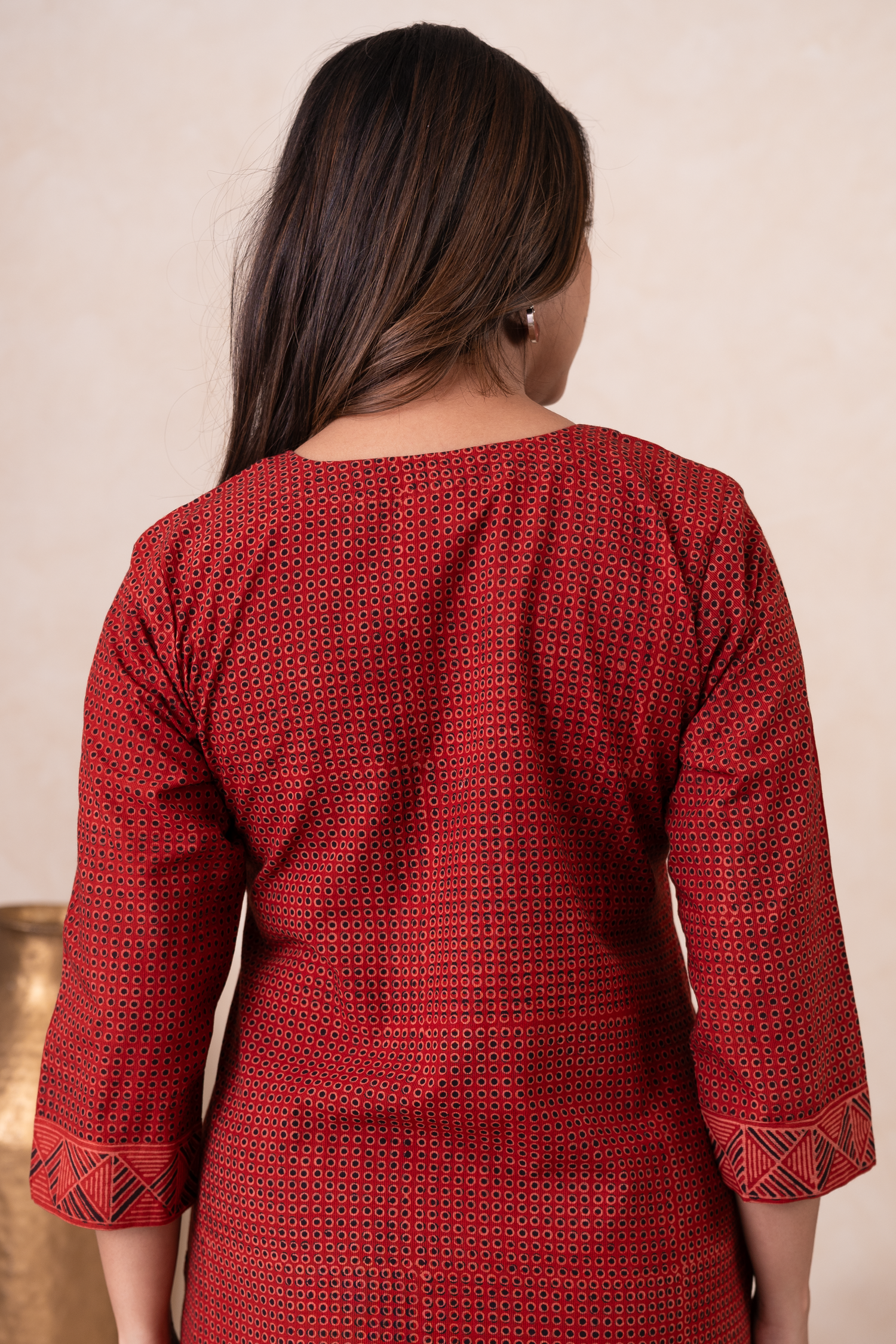 Aakruti Maroon Ajarakh Cotton Kurta | Ray-ethnic