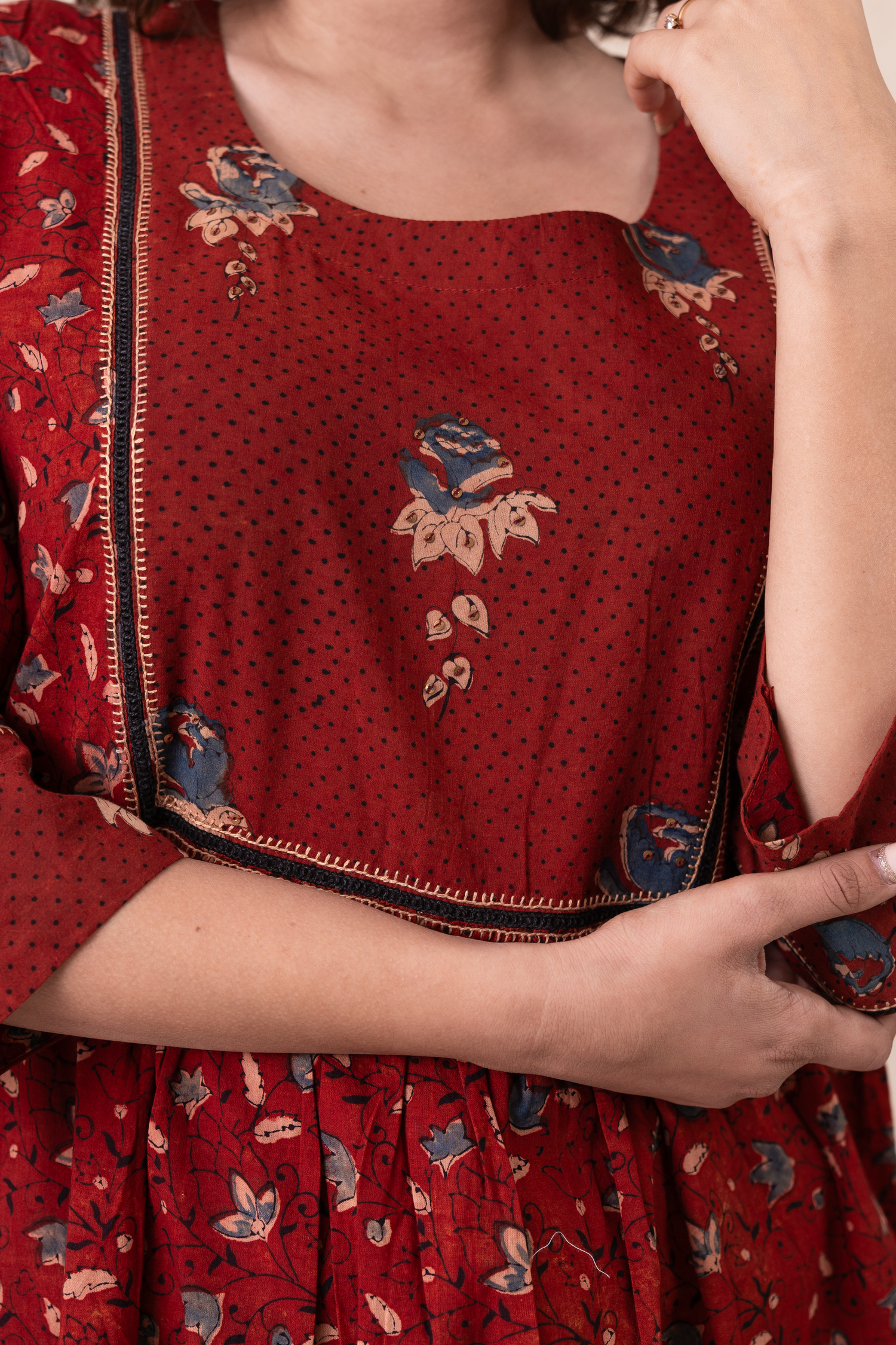 Aakruti Maroon Ajarakh Cotton Kurta | Ray-ethnic
