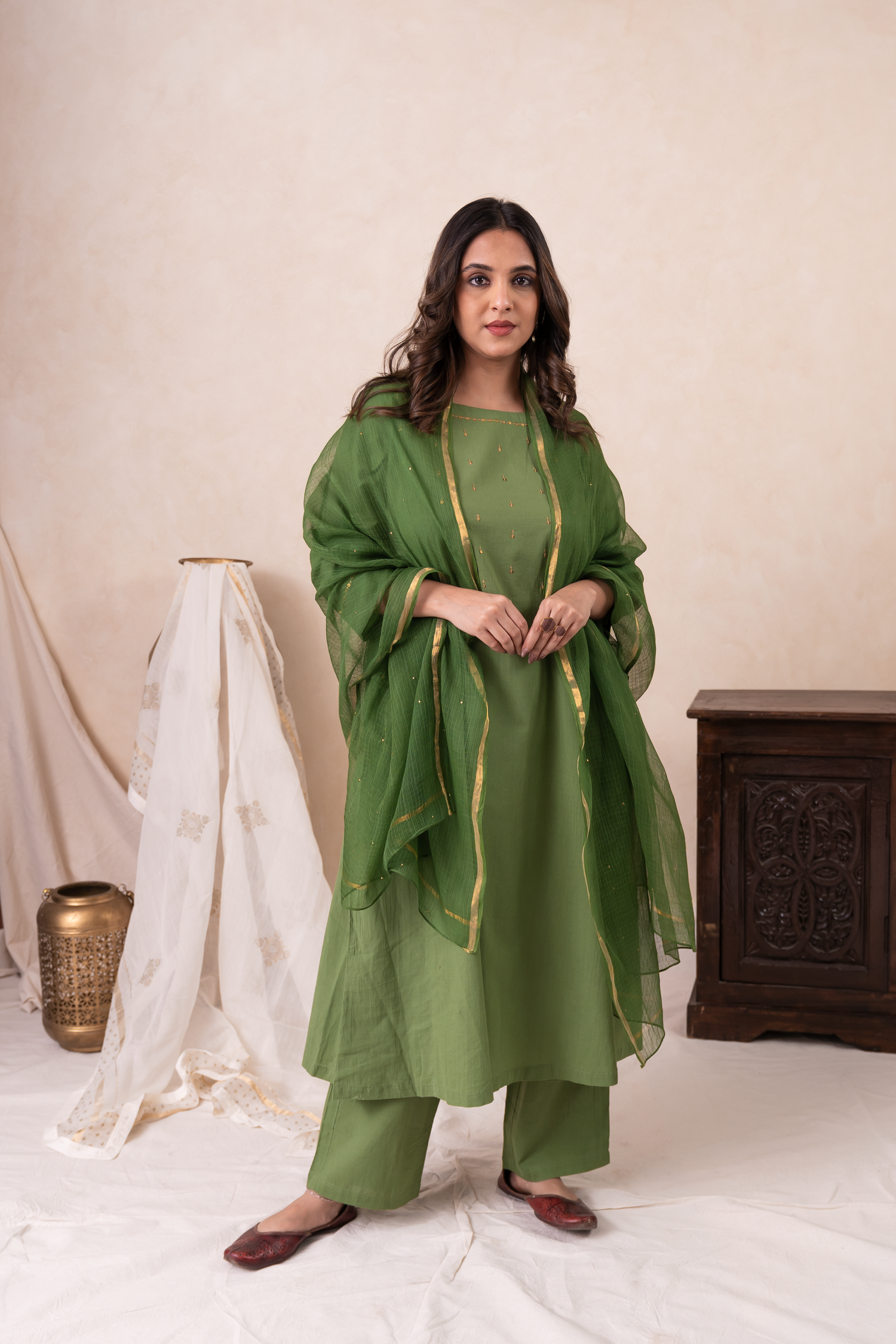 Aakruti Green Sequins Cotton Set of 3 | Ray-ethnic