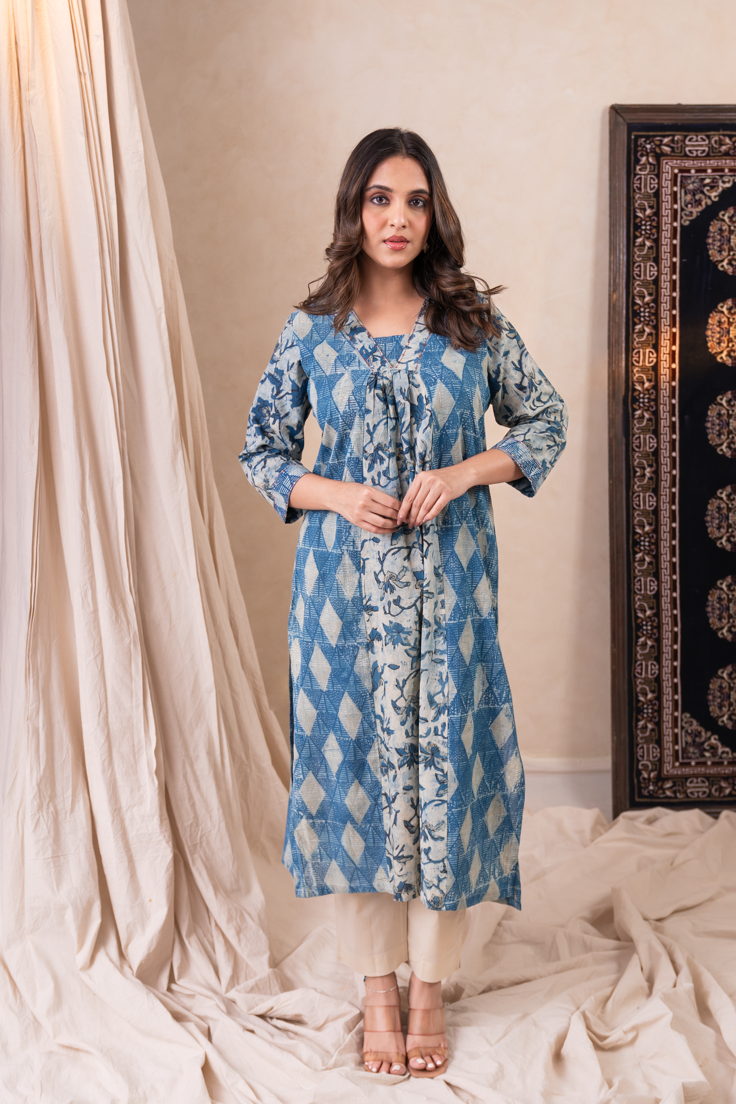 Aakruti Light Blue Dabu Cotton Kurta | Ray-ethnic