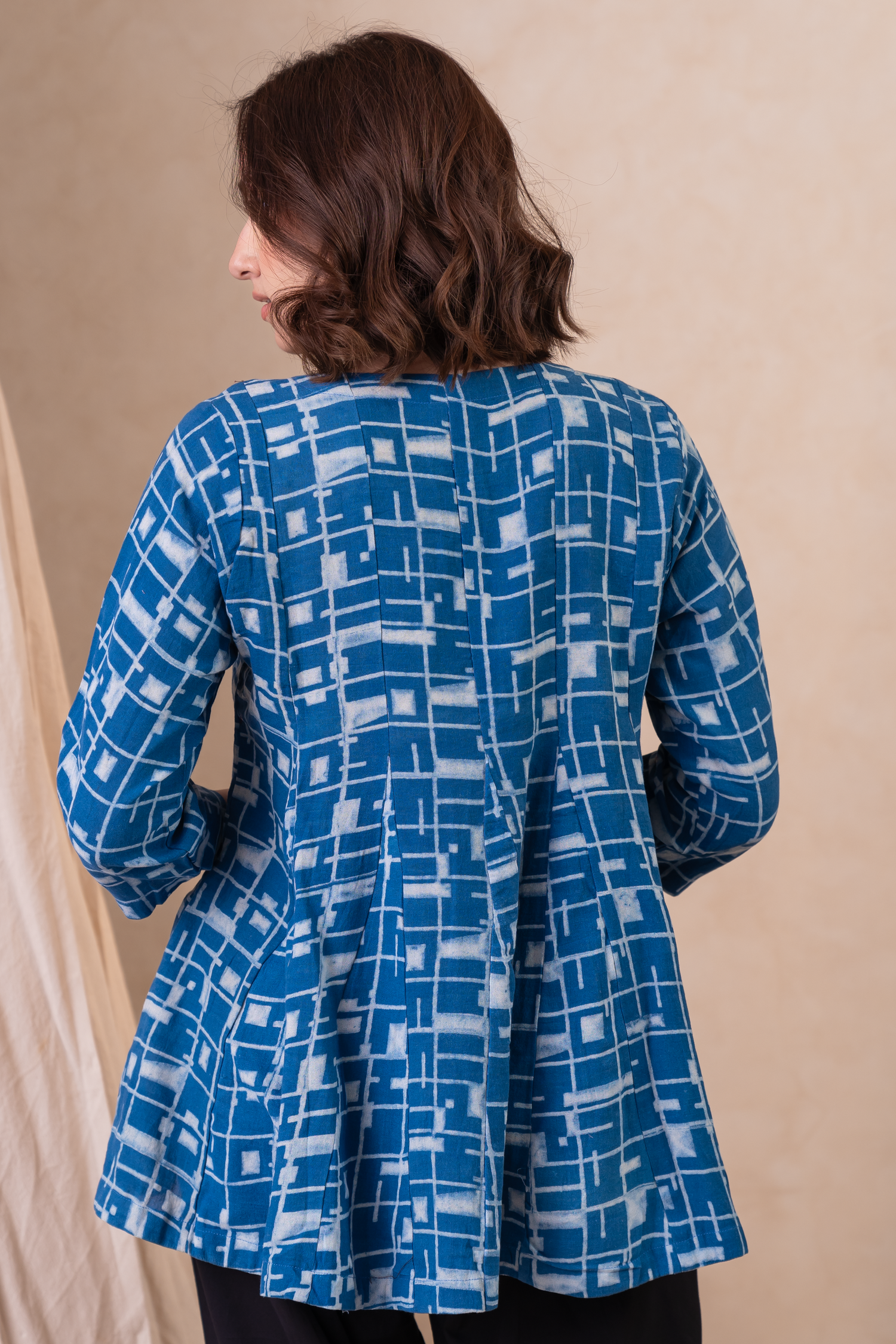 Aakruti Indigo Blue Dabu Cotton Top | Ray-ethnic