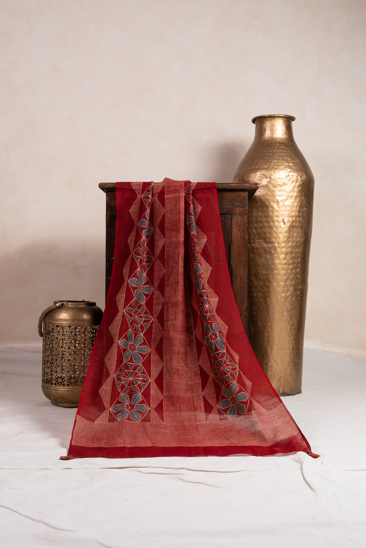 Aakruti Maroon Ajarakh Chanderi Stole | Ray-ethnic