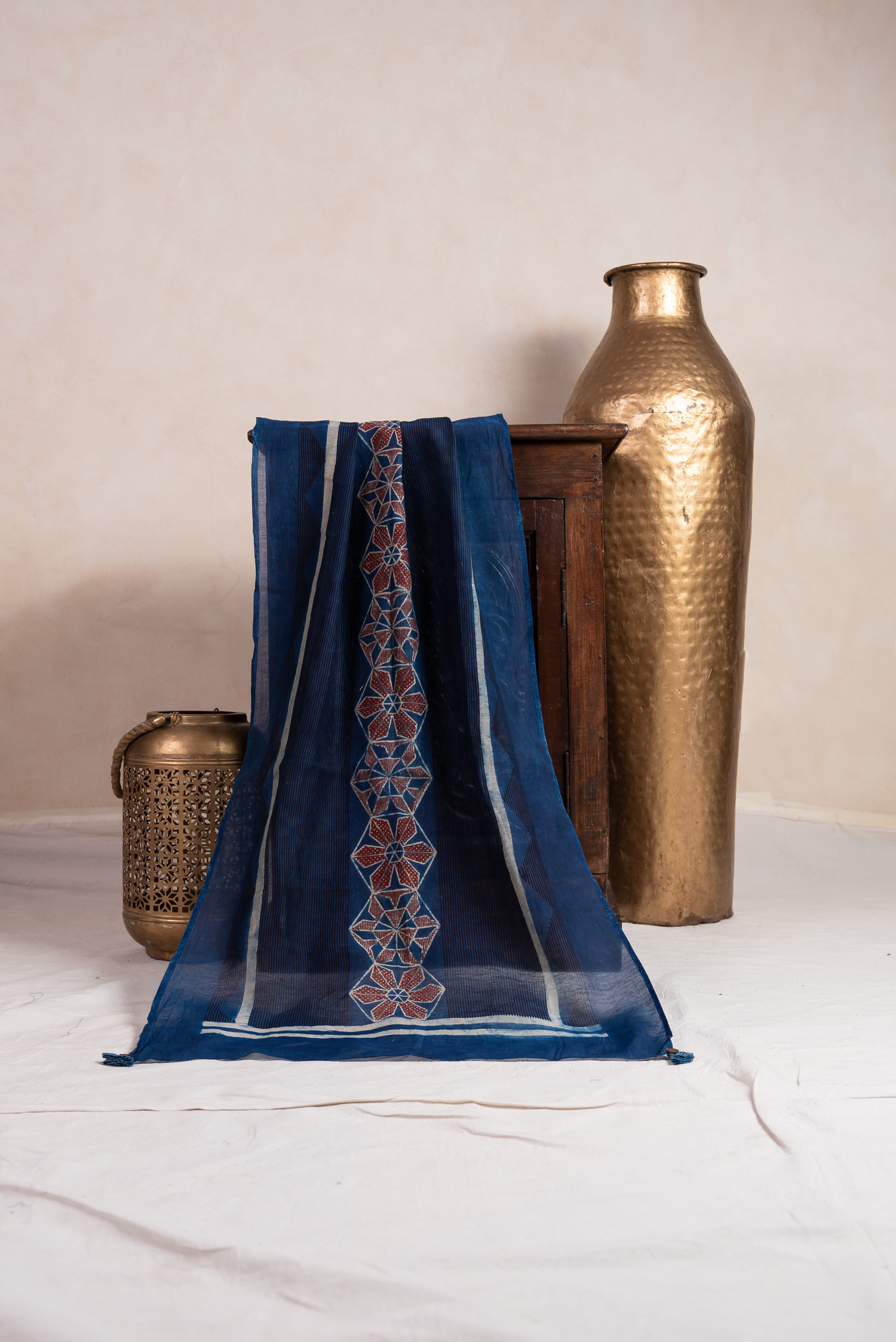 Aakruti Indigo Chanderi Chanderi Stole | Ray-ethnic