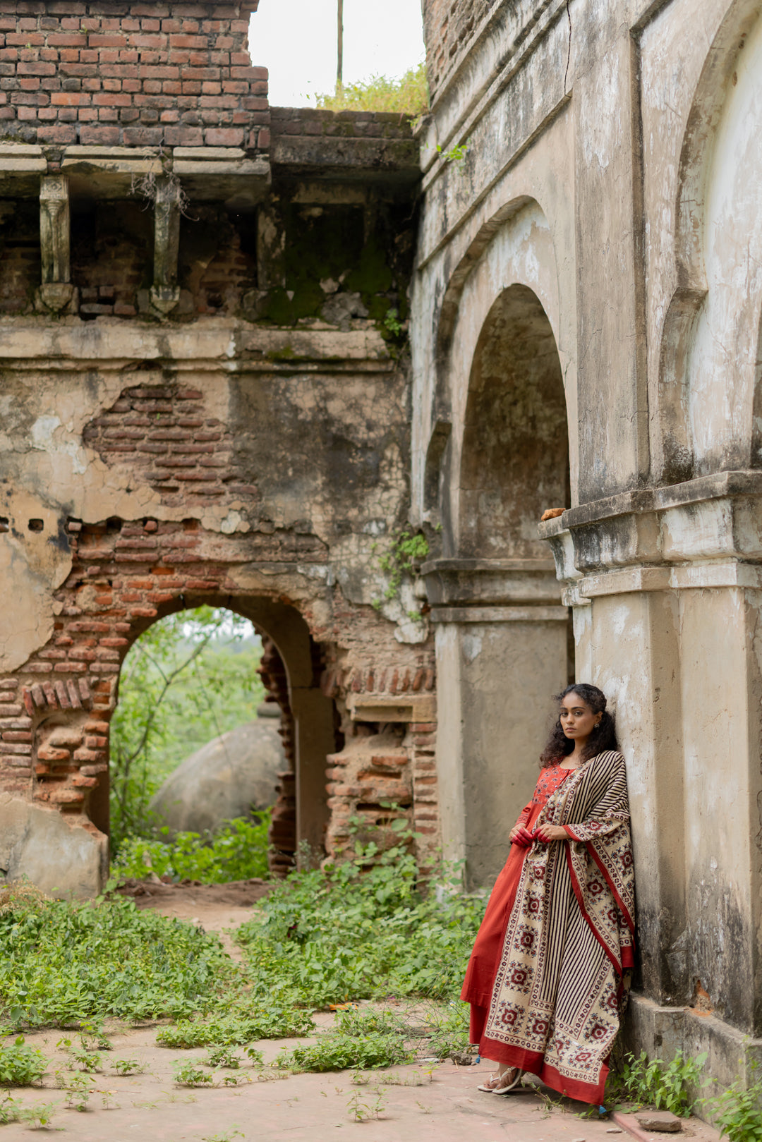 Cream Ajrakh Hand Block Printed Mul Cotton Dupatta - Mehrab