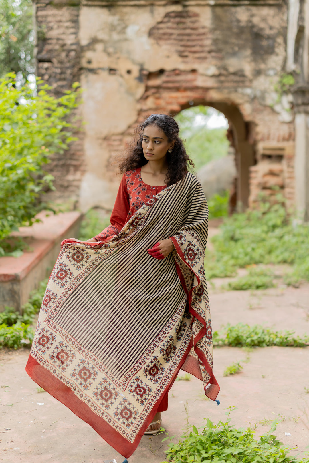 Cream Ajrakh Hand Block Printed Mul Cotton Dupatta - Mehrab