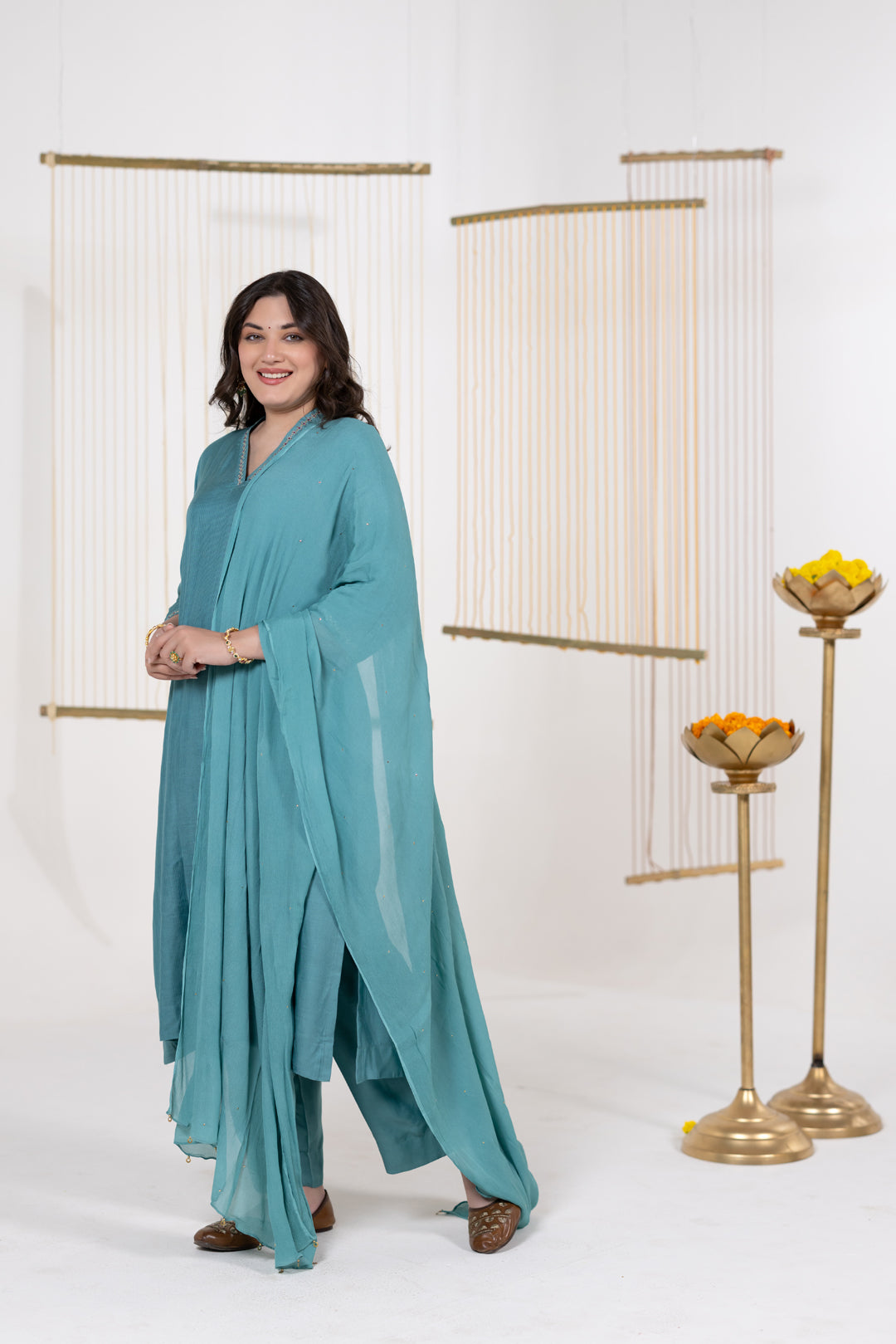 Deep Sea Kurta Set of 3 in Cotton Silk with Khat Work - Dhaaga