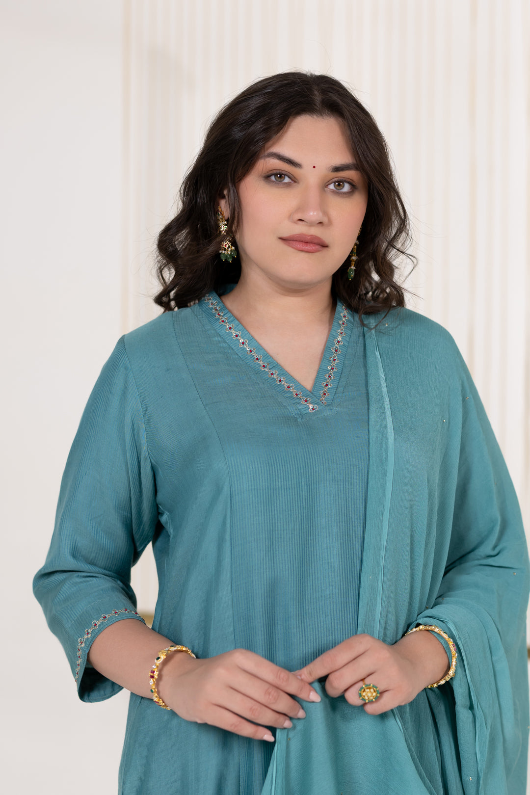 Deep Sea Kurta Set of 3 in Cotton Silk with Khat Work - Dhaaga