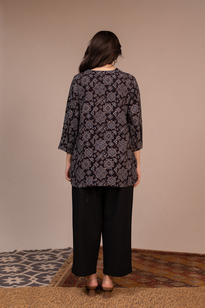 Black Ajrakh Hand Block Printed Cotton Top with V-Neck – Rekh