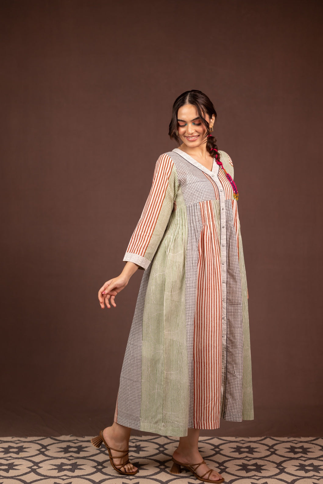 Lightweight Cotton Block Printed Dress with V-Neck and Soft Pleats – Kanak