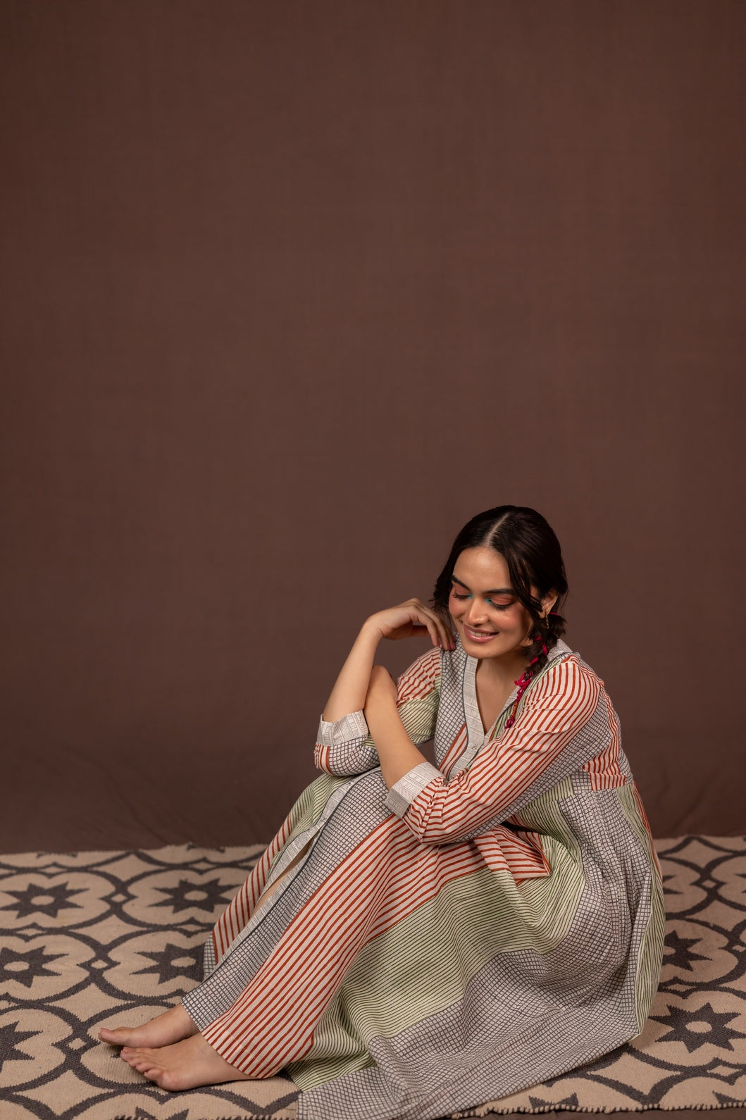 Lightweight Cotton Block Printed Dress with V-Neck and Soft Pleats – Kanak