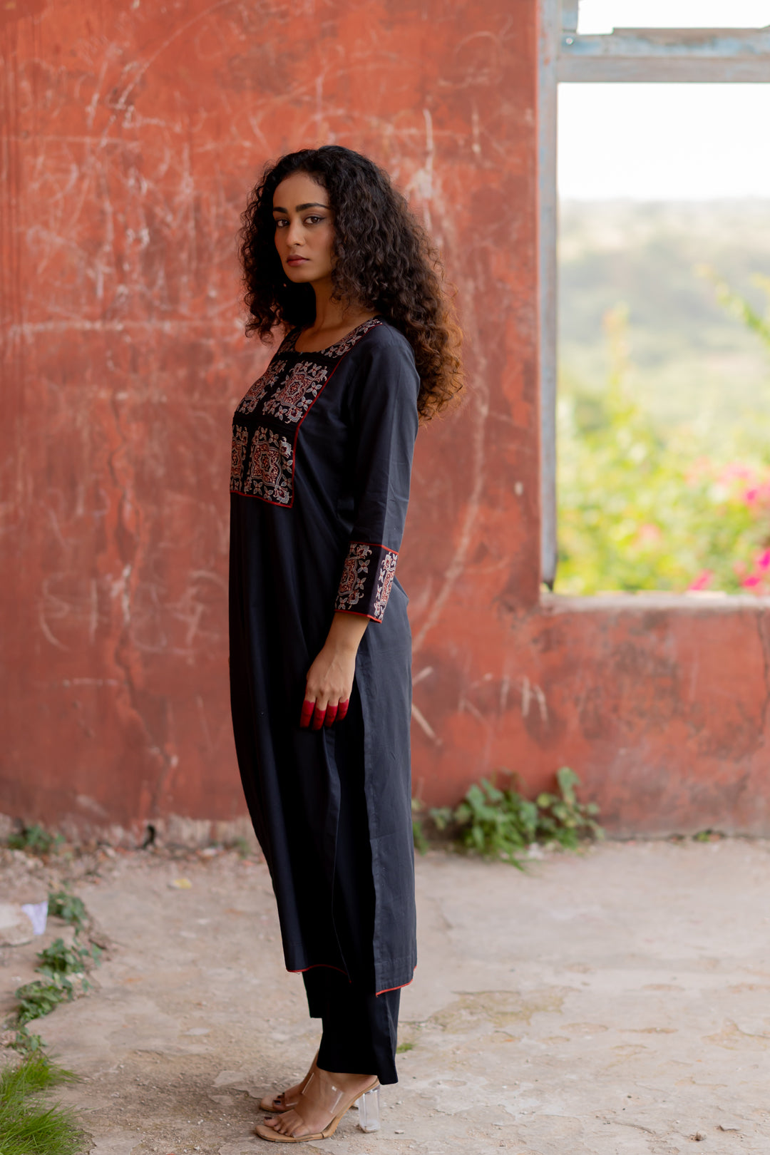 Women's Ajrakh Mul Cotton Kurta in Black - Mehrab