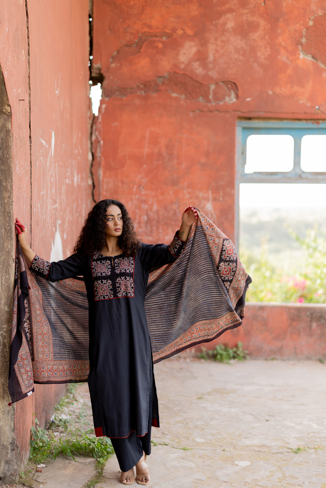 Women's Ajrakh Mul Cotton Kurta in Black - Mehrab