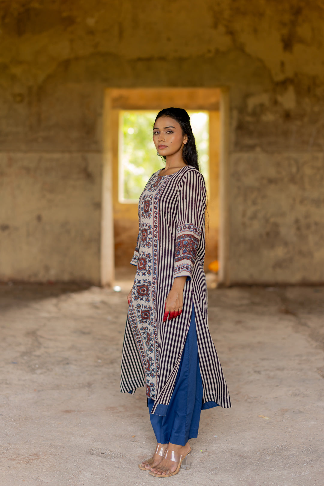 Women's Ajrakh Mul Cotton Kurta with Round Neck - Mehrab