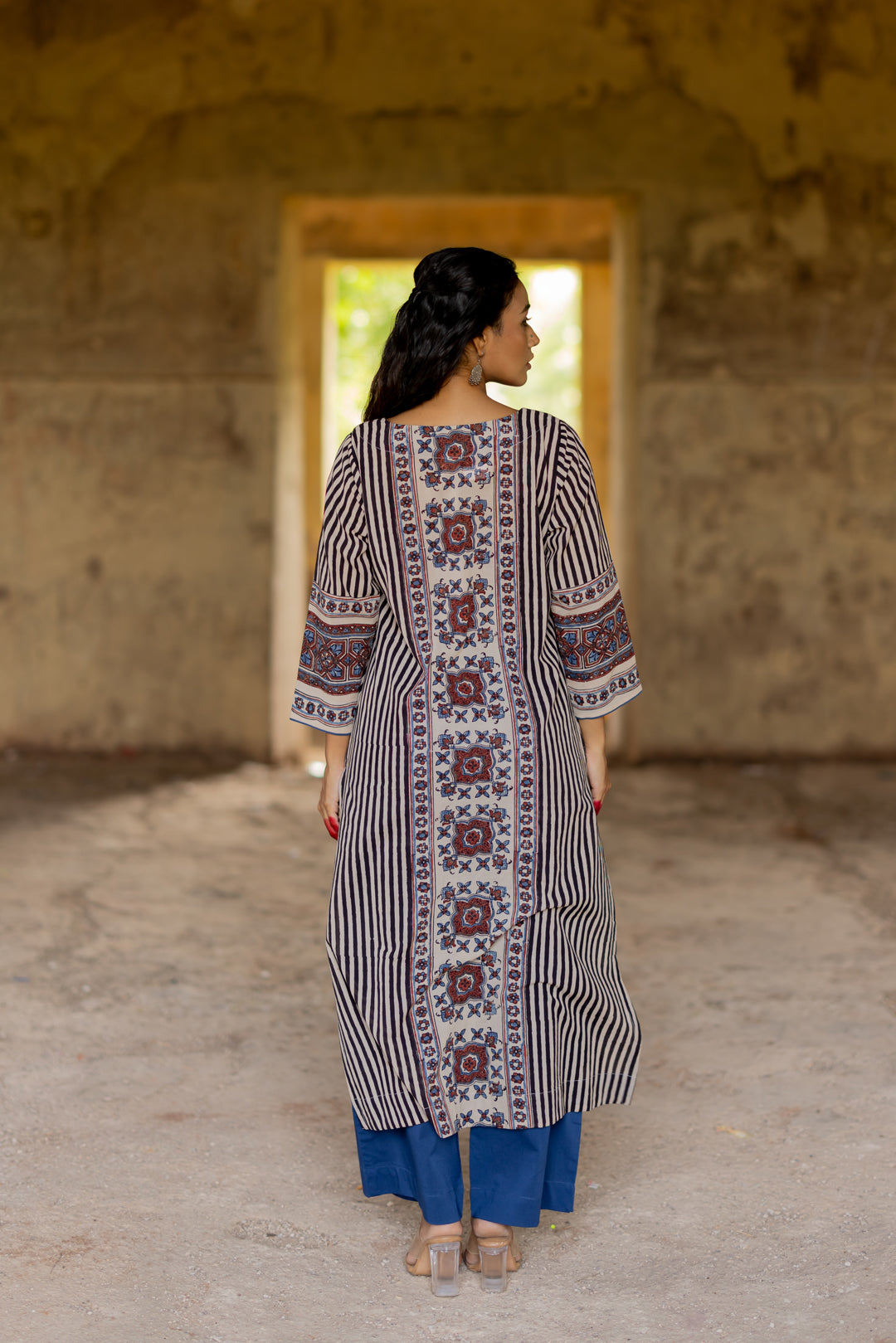Women's Ajrakh Mul Cotton Kurta with Round Neck - Mehrab