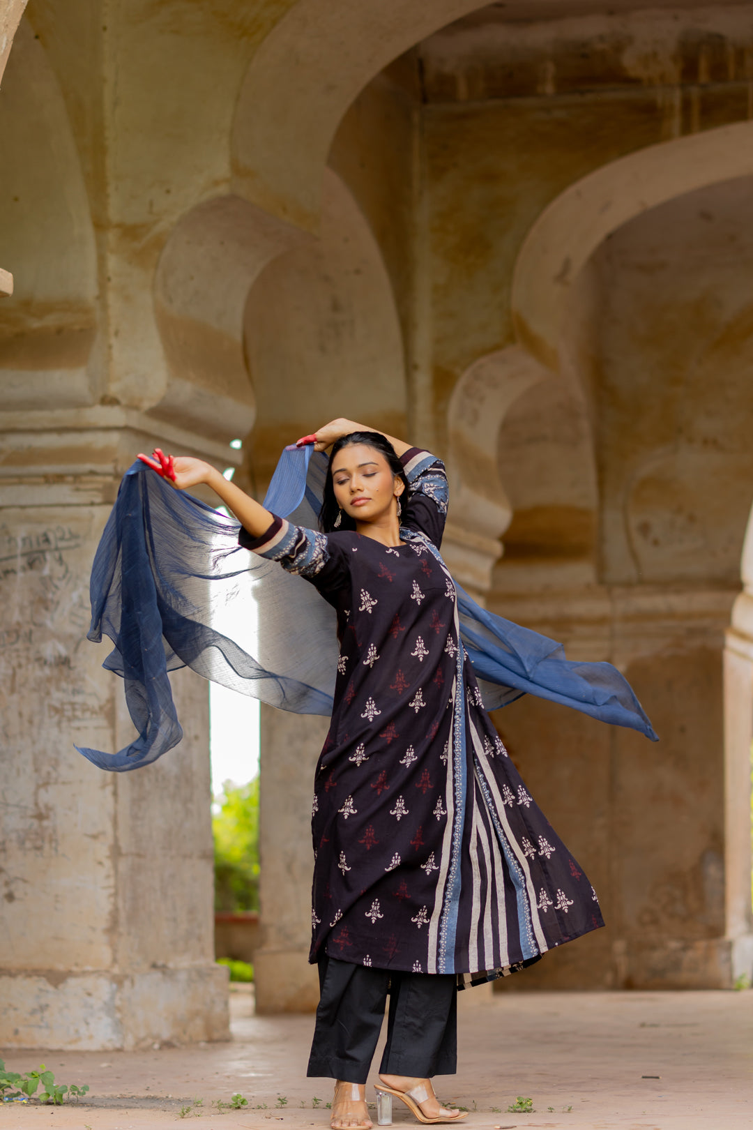 Ajrakh Printed Round Neck Kurta in Black - Mehrab