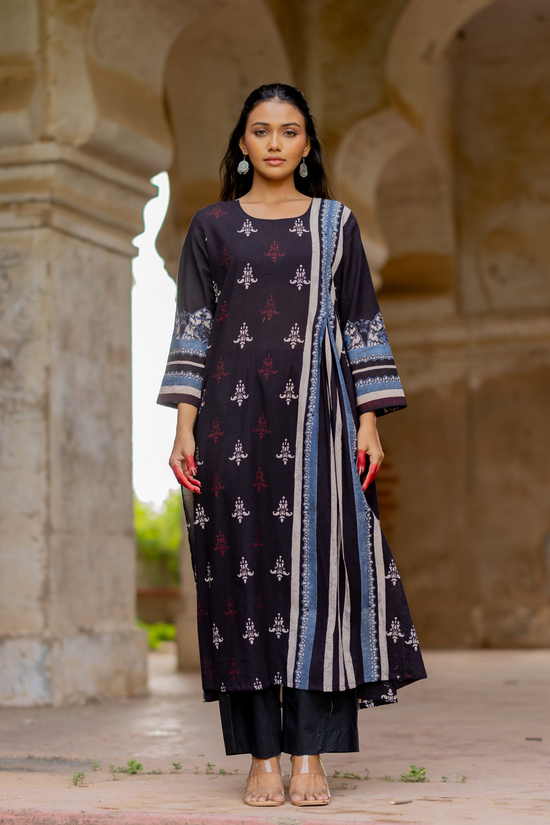 Ajrakh Printed Round Neck Kurta in Black - Mehrab