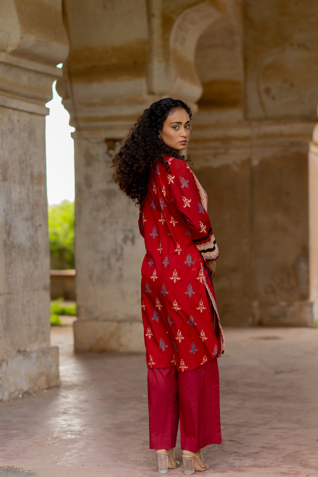 Women's Ajrakh Round Neck Maroon Kurta - Mehrab