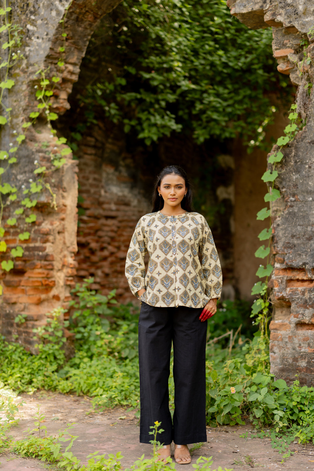 Women's Cream White Mul Cotton Top - Mehrab