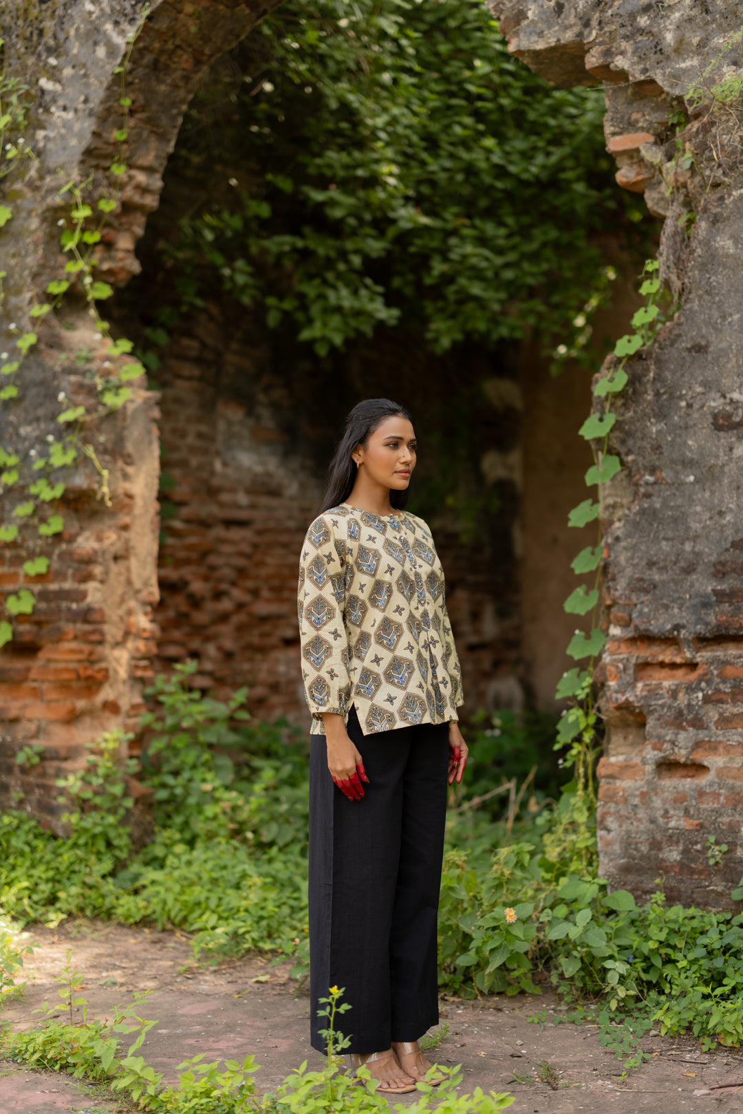 Women's Cream White Mul Cotton Top - Mehrab