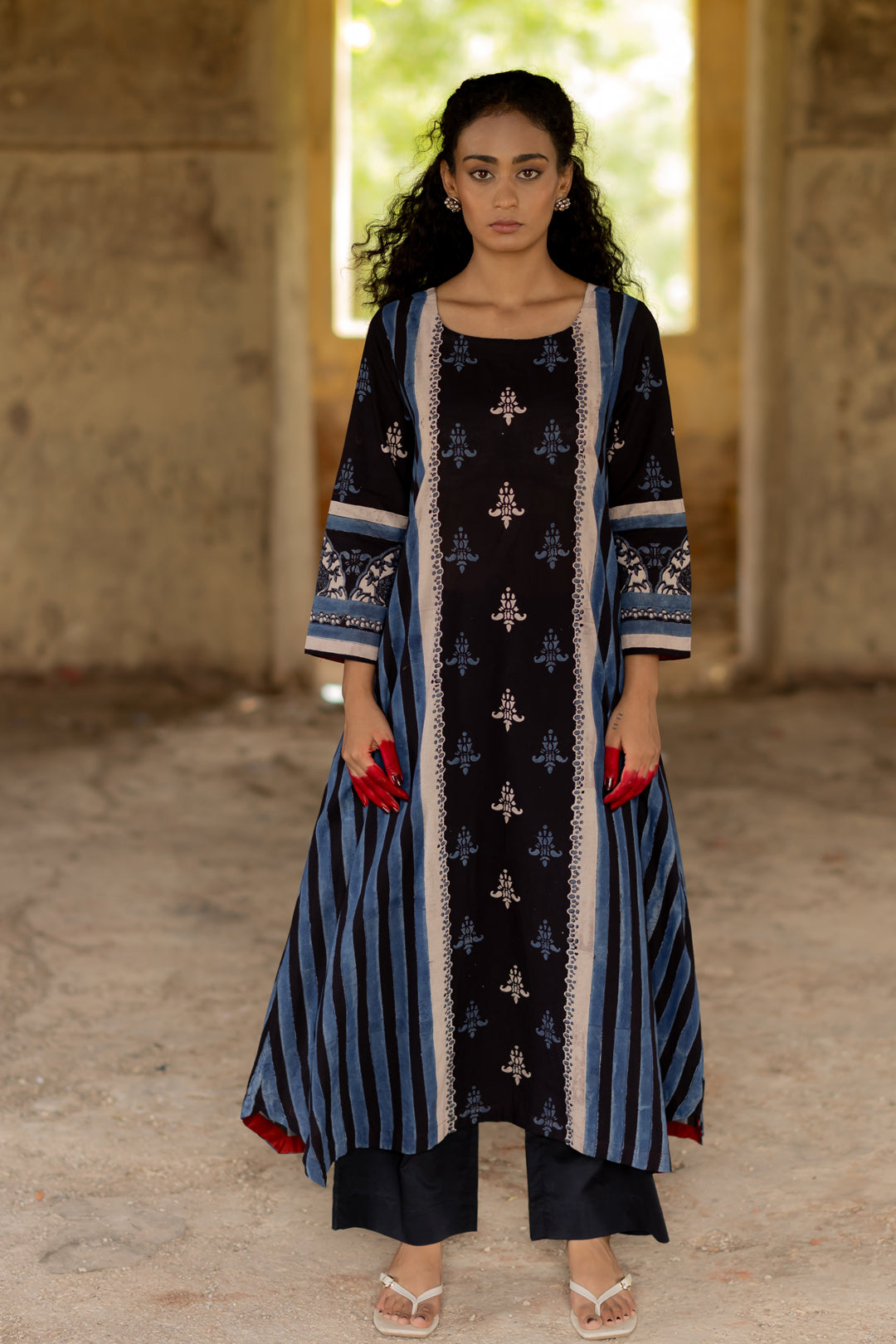 Women's Ajrakh Round Neck Black Kurta - Mehrab
