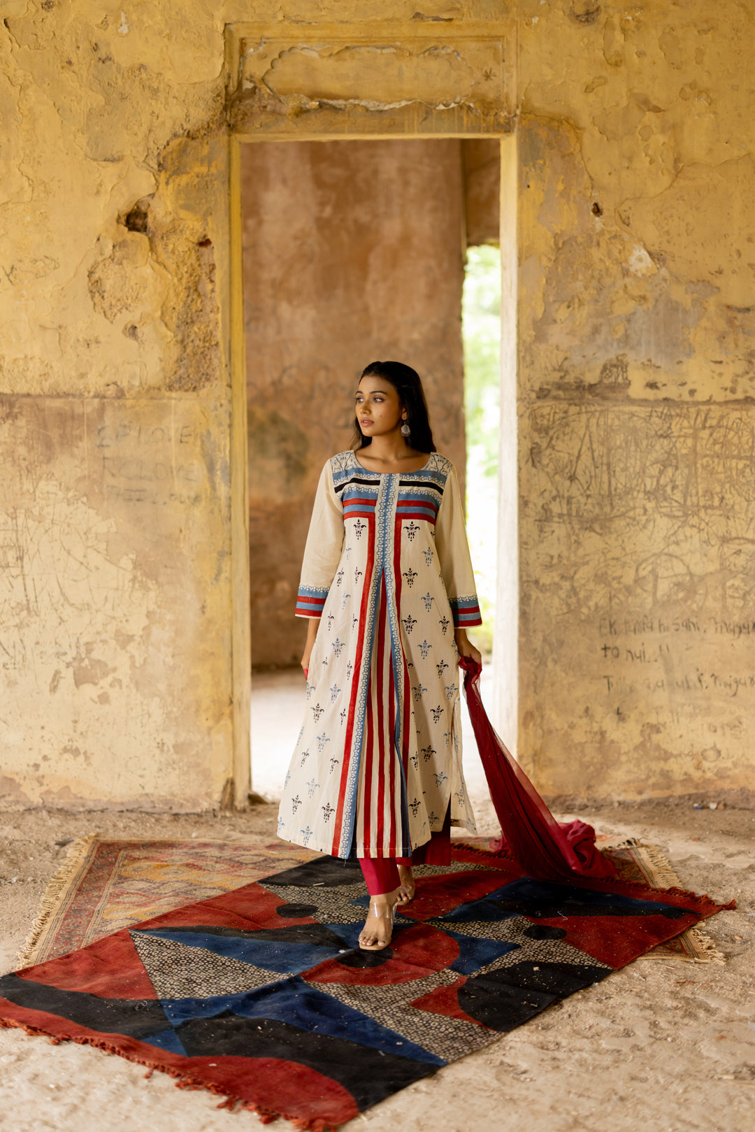 Cream in Print Mul Cotton Kurta - Mehrab