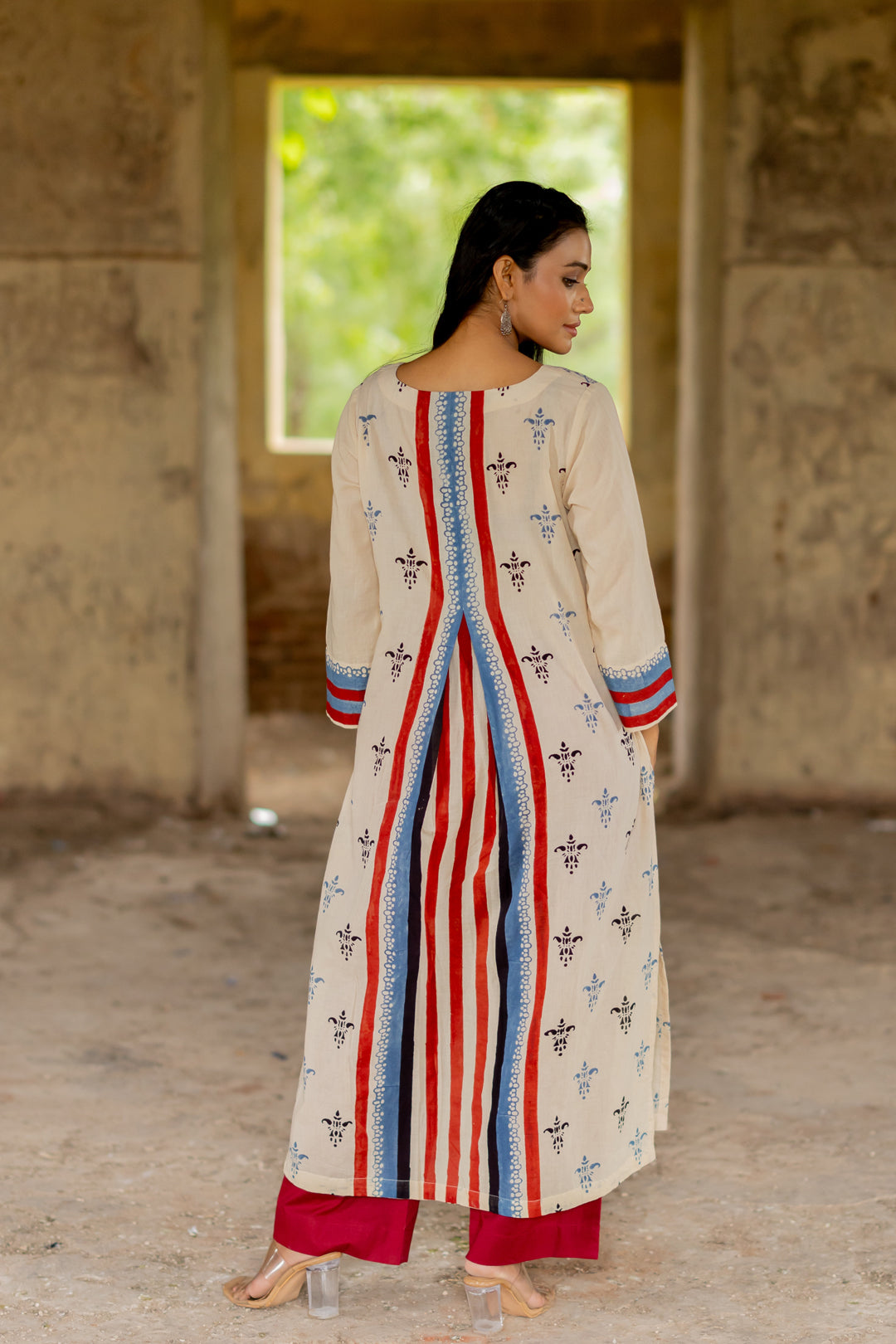 Cream in Print Mul Cotton Kurta - Mehrab